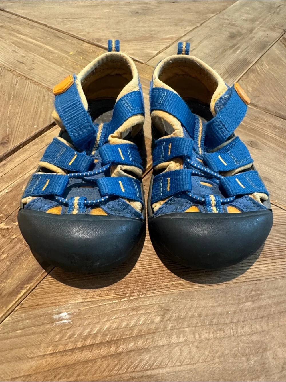 KEEN H2 Toddler Kids Blue and Yellow Outdoor Closed-Toe Sandals Size 6